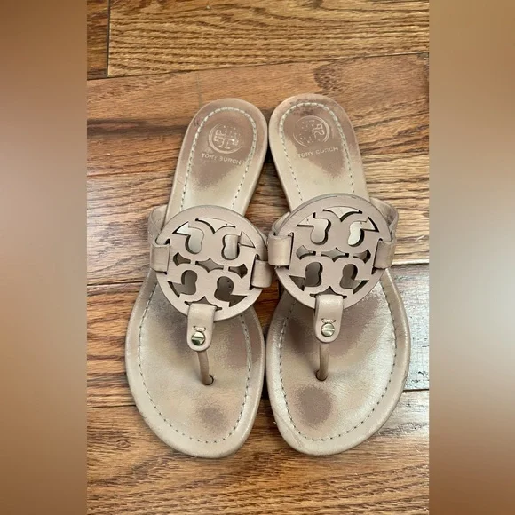 Tory Burch Women's Miller Soft Calf Leather Sandals Sz 7.5 - Picture 1 of 10